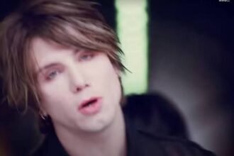 Young John Rzeznik and Genesis FF7